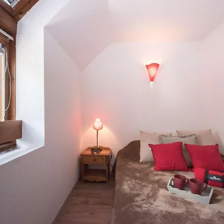 Апартаменты Cosy 6 Pers, Centre Saint-lary, Balcon Sud, Parking, 2 Chambres, Classe 2 Etoiles - Fr-1-296-142 *